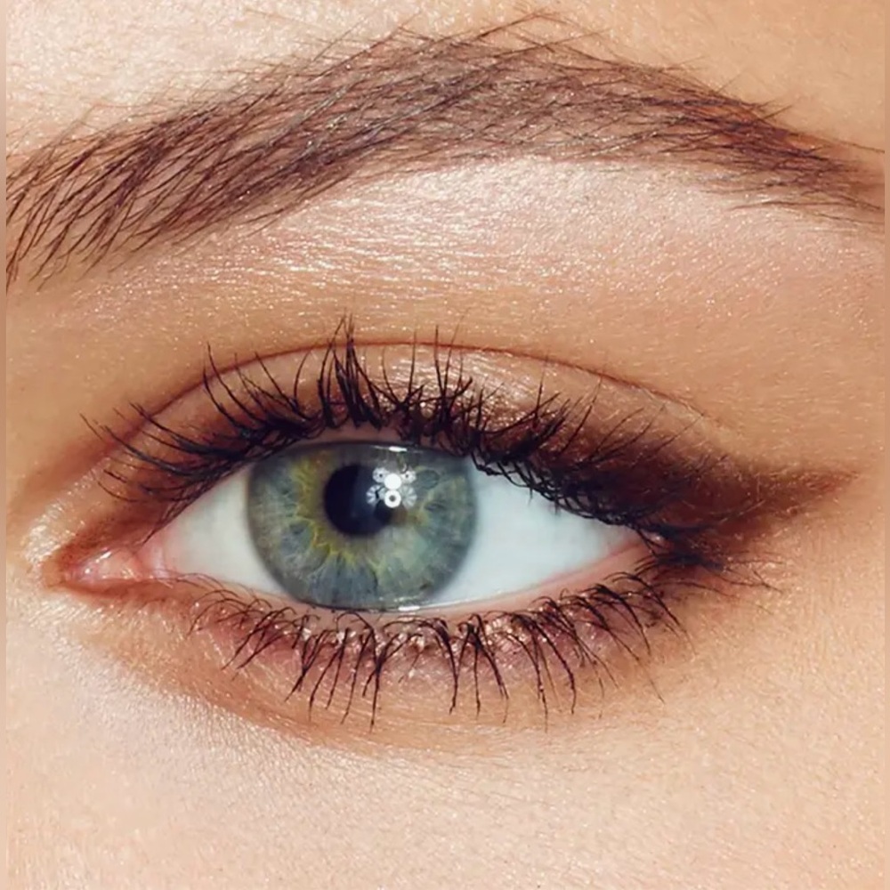 CHARLOTTE TILBURY Shimmering Brown The Classic Eye Powder Pencil